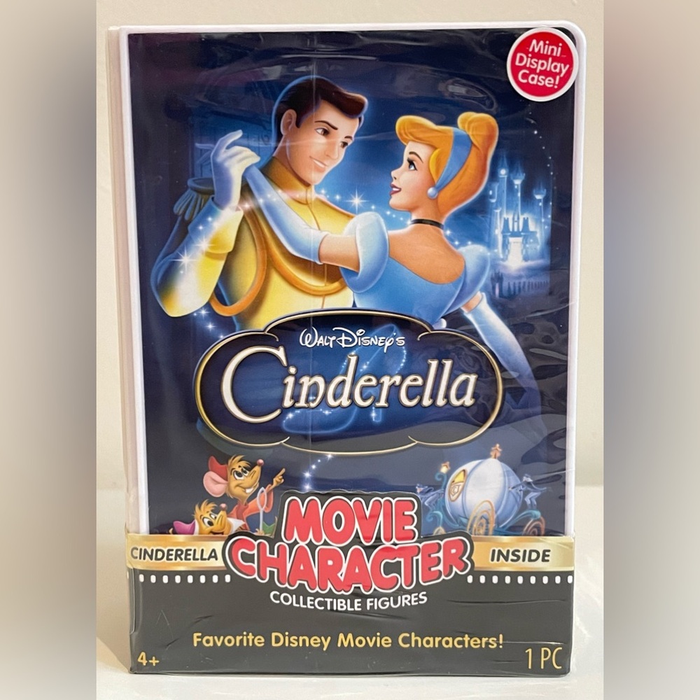 CINDERELLA Disney Movie Cinderella VHS Figure w/mini display Collection